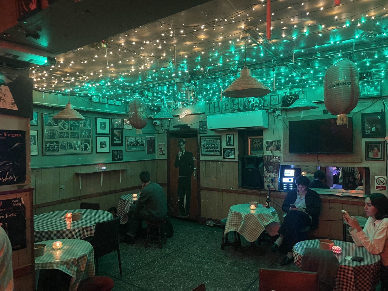 Green lights and checked tables